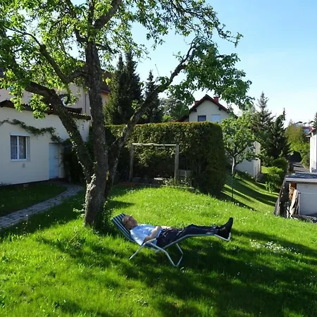Kleines Mit Garten Und Grill In Garitz By Interhome